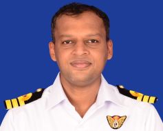 04. Cdr Manish Mundhra